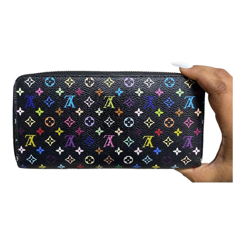 Zippy Wallet in Black Monogram Multicolore Canvas with lavender lining